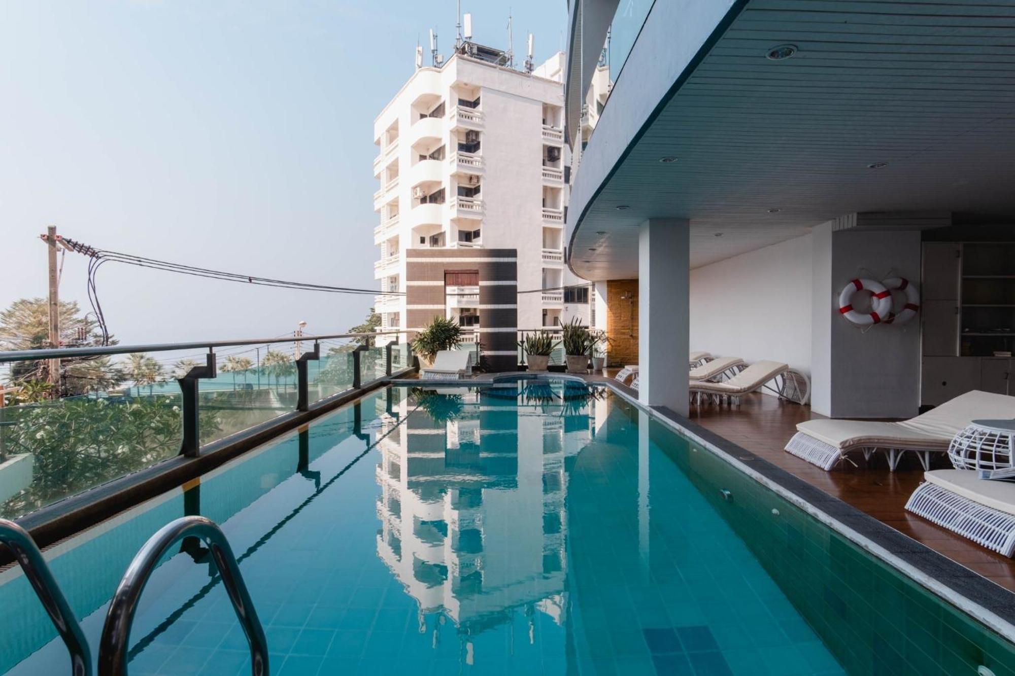 Royal Beach View Pattaya Eksteriør bilde